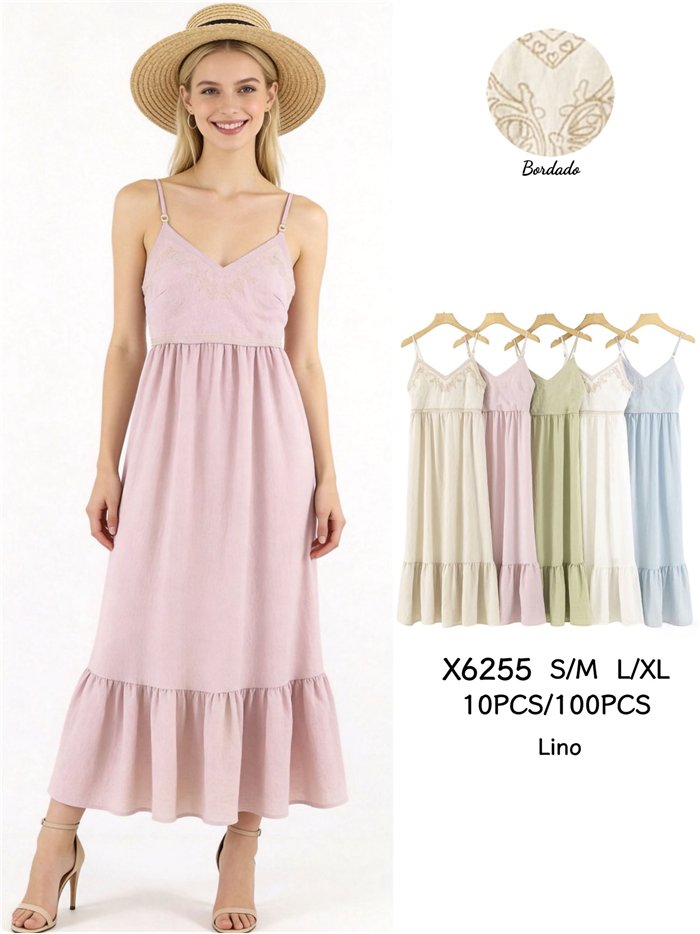 Vestido largo de tirantes con escote bordado