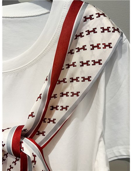 Camiseta con cuello marinero estampado