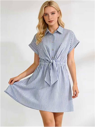 Vestido camisero de rayas con lazada