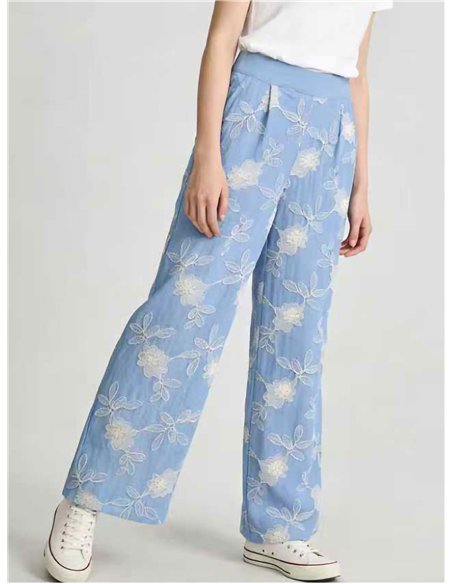 Pantalón recto bordado floral