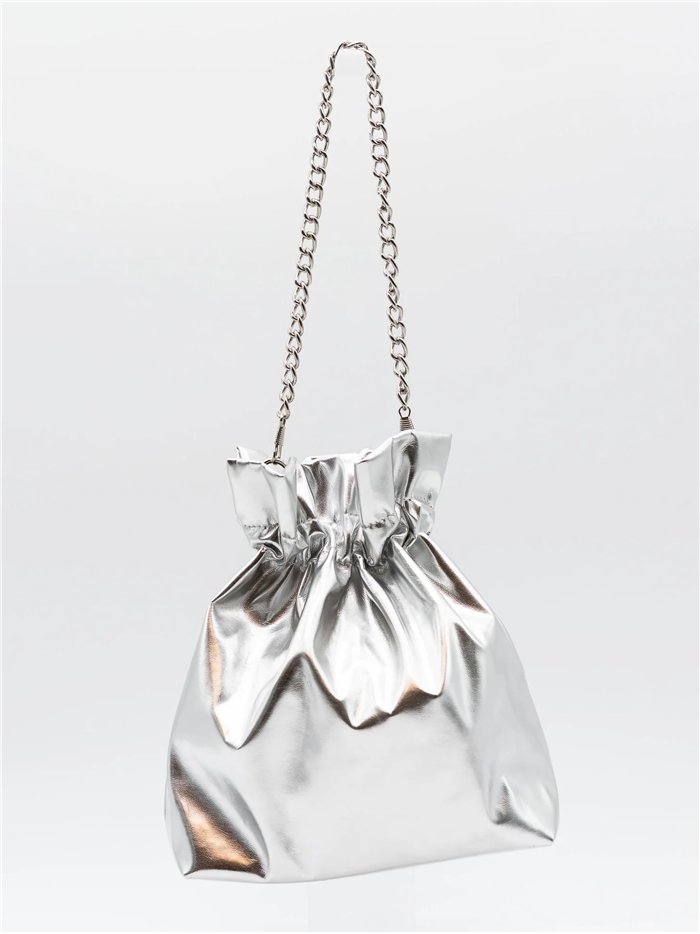 Bolso bombonera metalizado con cadena