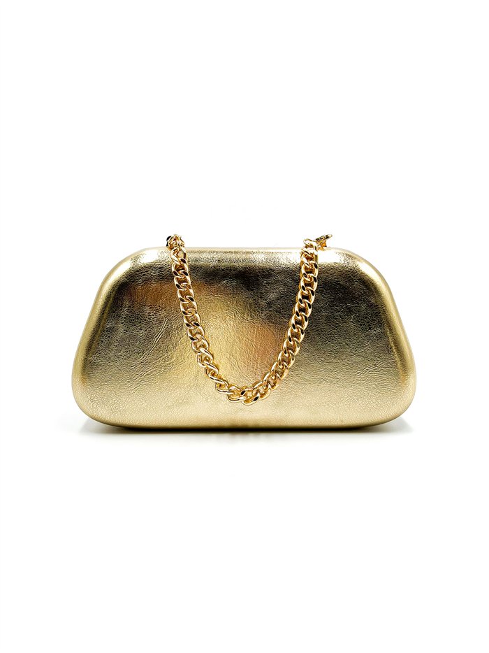 Bolso de fiesta metalizada con cadena