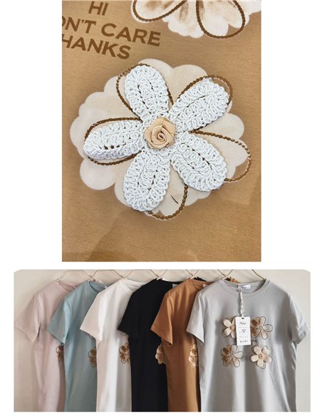 Camiseta i don't care thanks con flores 3d