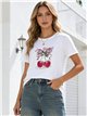 Camiseta amplia estampada cerezas y lazo