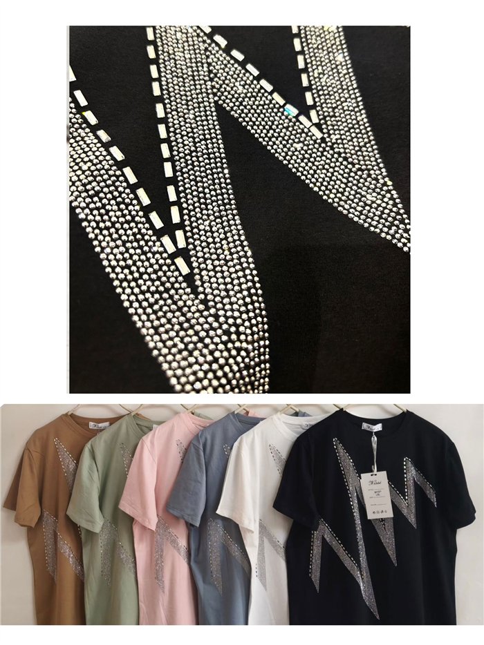 T-shirt oversize con maxi fulmine di strass