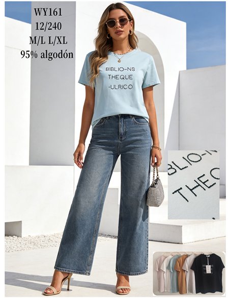 Camiseta texto bordado