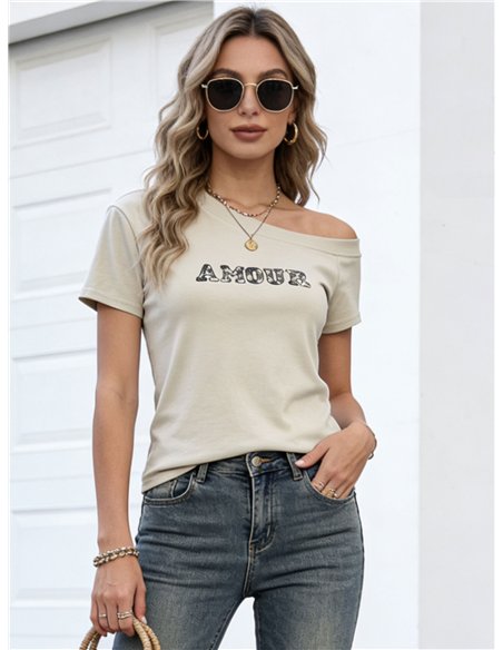 Top cropped hombros descubiertos amour