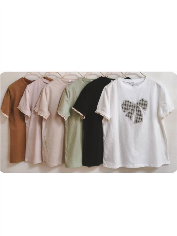 Camiseta con lazo pata de gallo y ribete