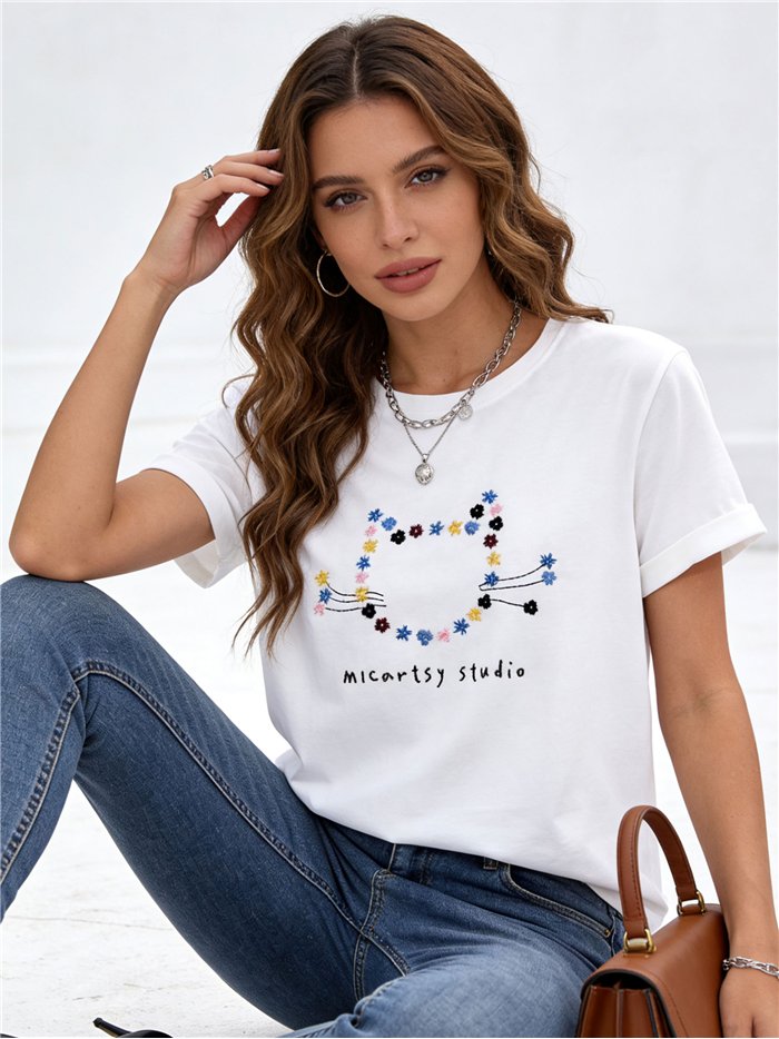 T-shirt ricamata con fiori