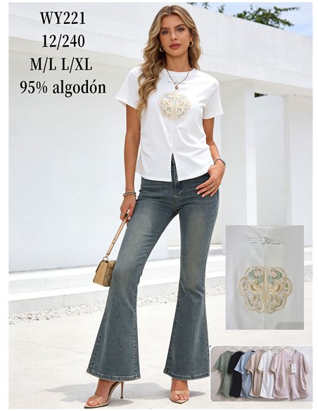 Camiseta con detalle oriental