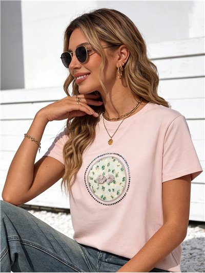 Camiseta básica estampado medallón floral