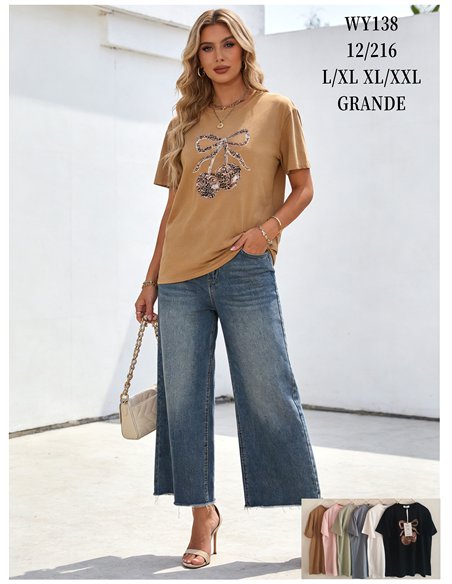 Camiseta amplia con cerezas y lazo animal print