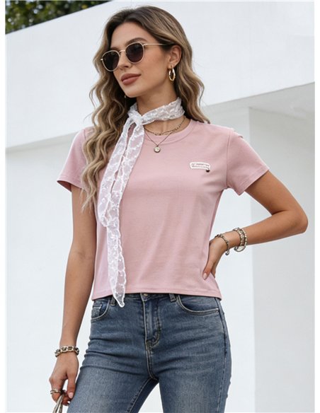 Camiseta básica con pañuelo de encaje