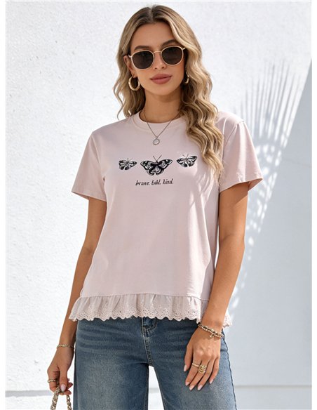 Camiseta con mariposas y bajo de encaje