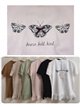 Camiseta con mariposas y bajo de encaje