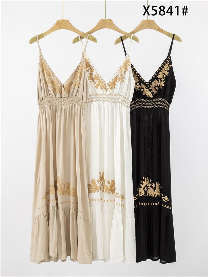 Vestido largo de lino bordado