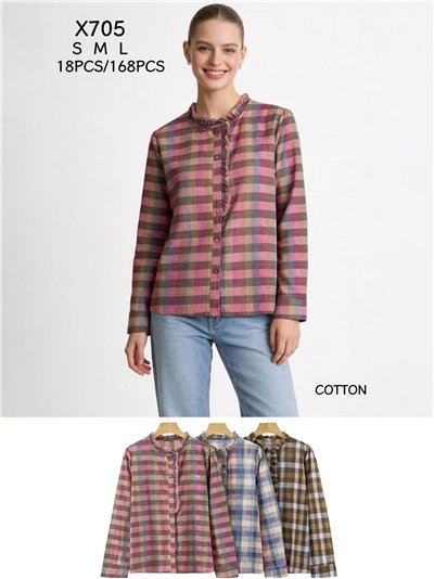 Blusa de cuadros con volante frontal 2