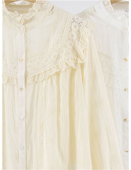 Blusa de algodón con canesú de encaje