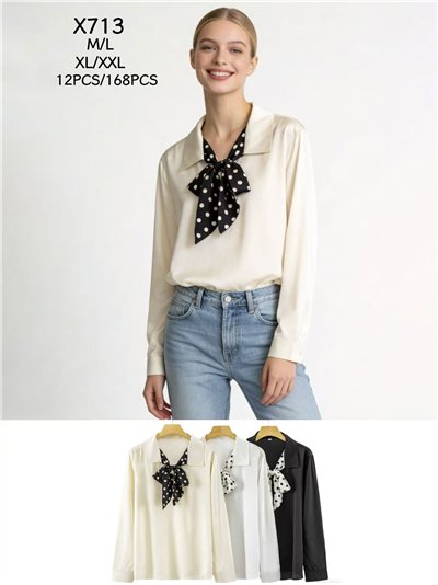 Blusa con lazada de lunares 2