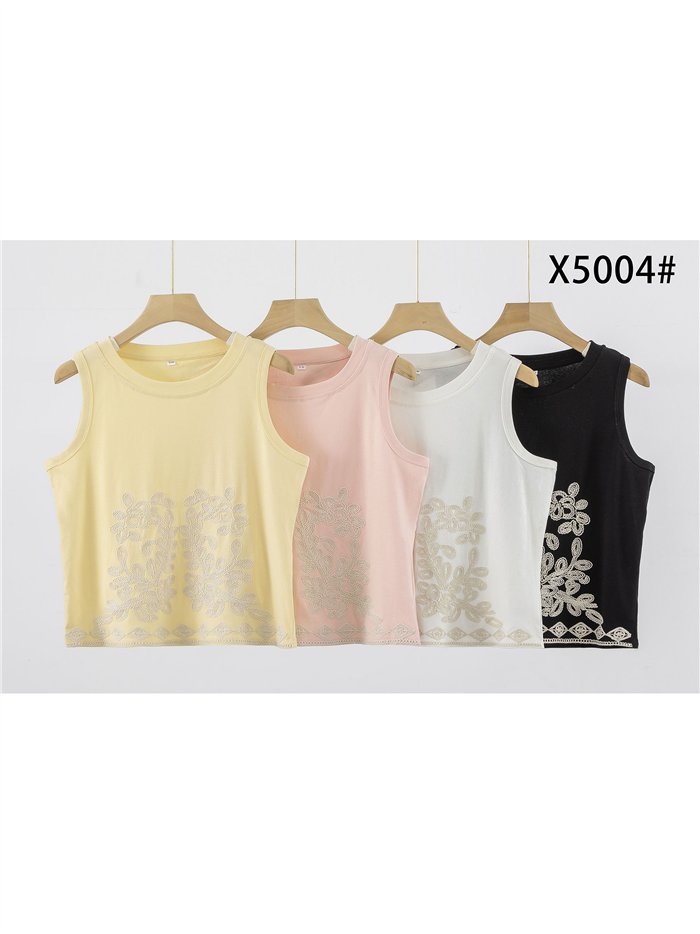 Top sin mangas con bordado floral