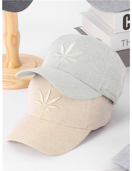 Gorra visera jaspeada con hoja bordada