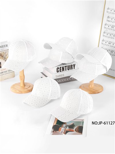 Gorra visera blanca bordado 2