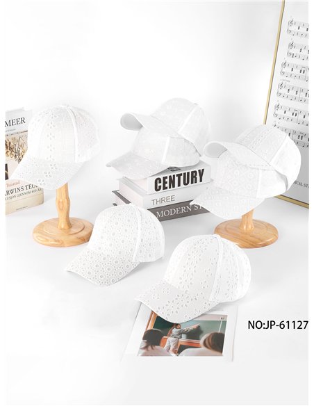 Gorra visera blanca bordado