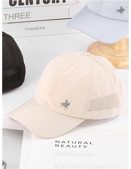 Gorra visera técnica con rejilla y logo