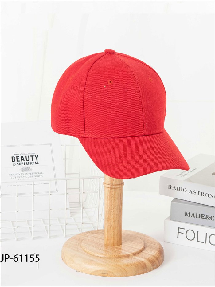 Gorra visera roja vibrante