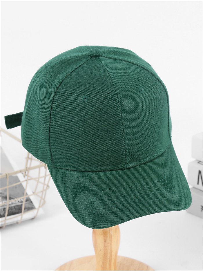 Boné com viseira verde-garrafa