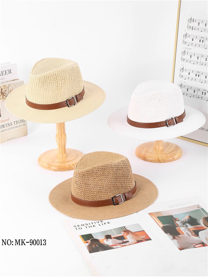 Chapéu fedora de ráfia com fivela