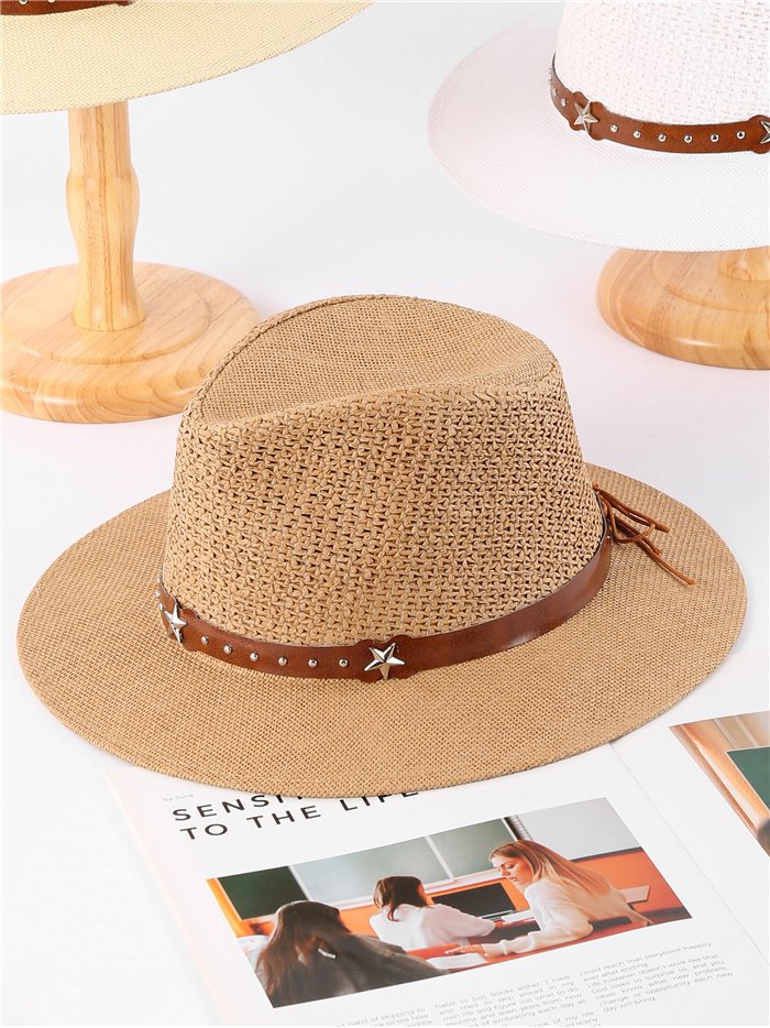 Raffia-Fedora-Hut mit Sternen