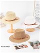 Cappello fedora in rafia con cintura borchiata