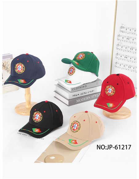 Berretto con visiera e stemma del Portogallo