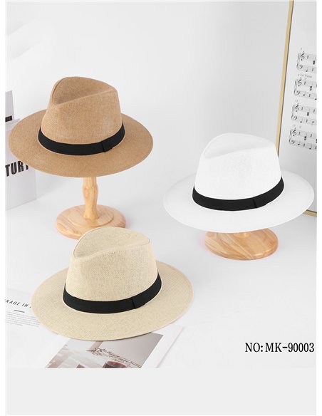 Sombrero fedora con cinta negra