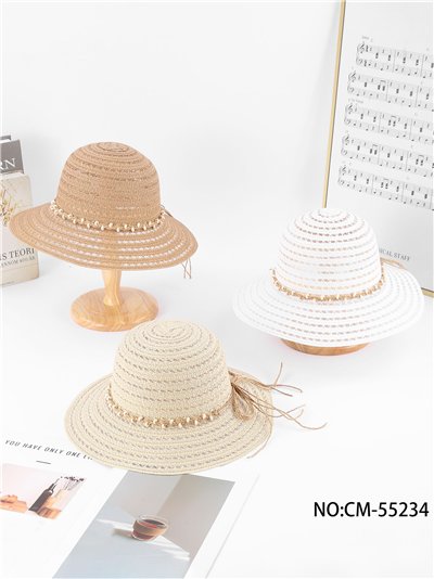 Sombrero de rafia calada con abalorios 2