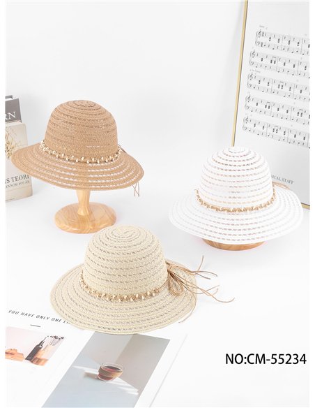 Sombrero de rafia calada con abalorios