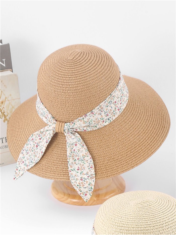 Sombrero de rafia con lazada floral