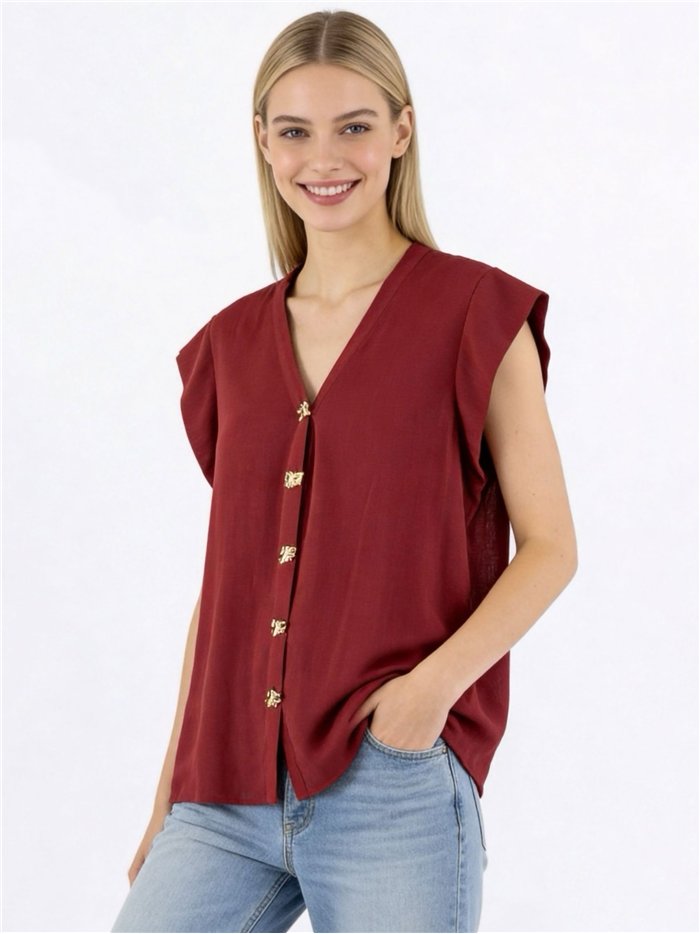 Blusa de lino talla grande con botones joya