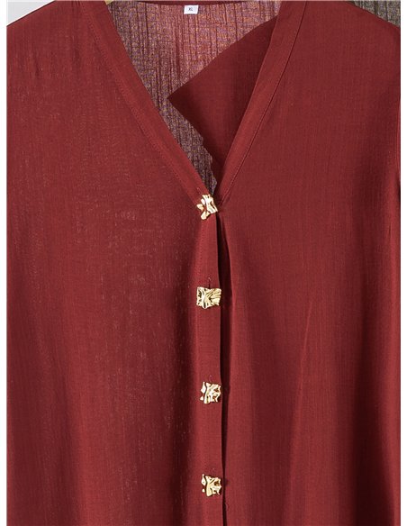 Blusa de lino talla grande con botones joya