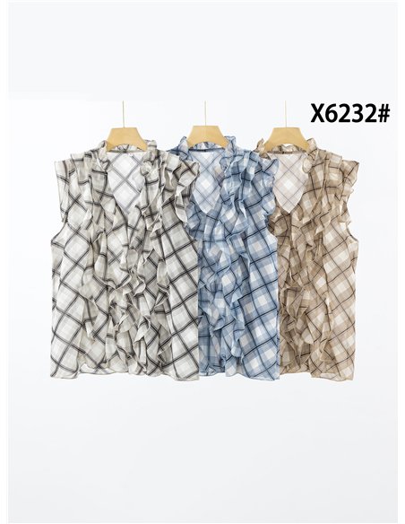 Camicetta a quadri con volant