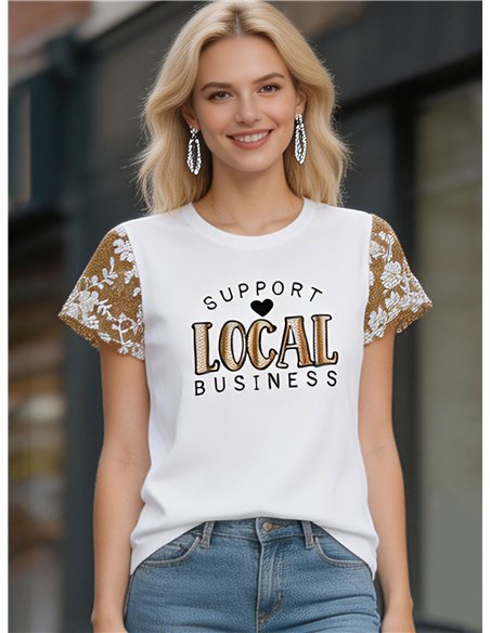 Camiseta texto mangas encaje