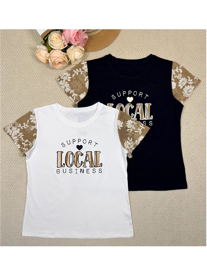 Camiseta texto mangas encaje