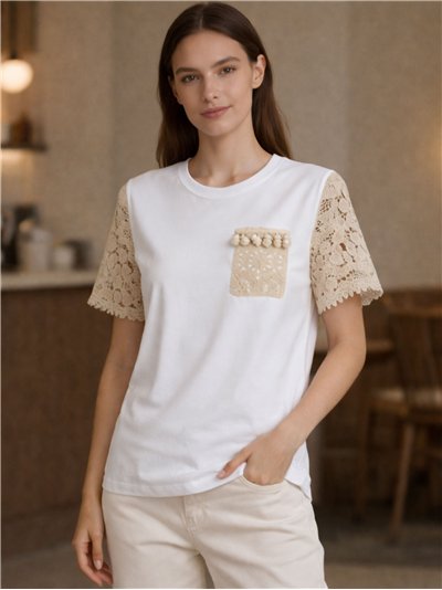 Camiseta manga crochet detalle bolsillo