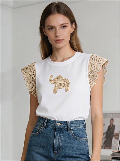 Top manga crochet elefante bordado