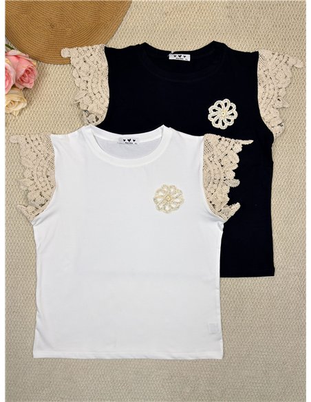 Top manga crochet aplique floral
