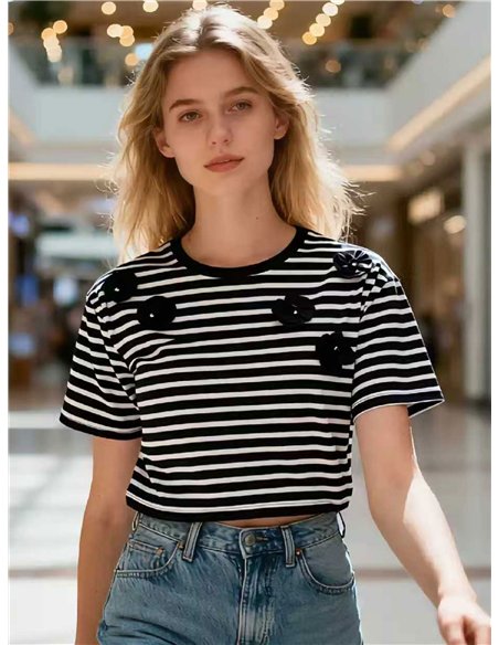 Camiseta crop de rayas flores