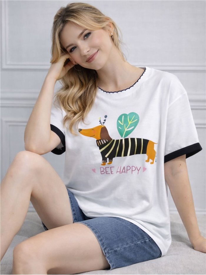 Camiseta amplia perro salchicha con ribete