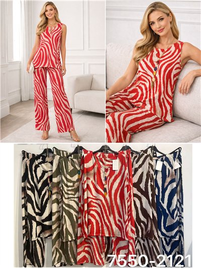 Conjunto de lycra: blusa com estampa de zebra, colar e calça. 2