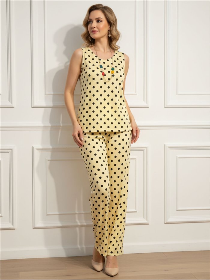 Lycra-Set: Bluse mit Polka-Dot-Muster, passende Halskette und Hose
